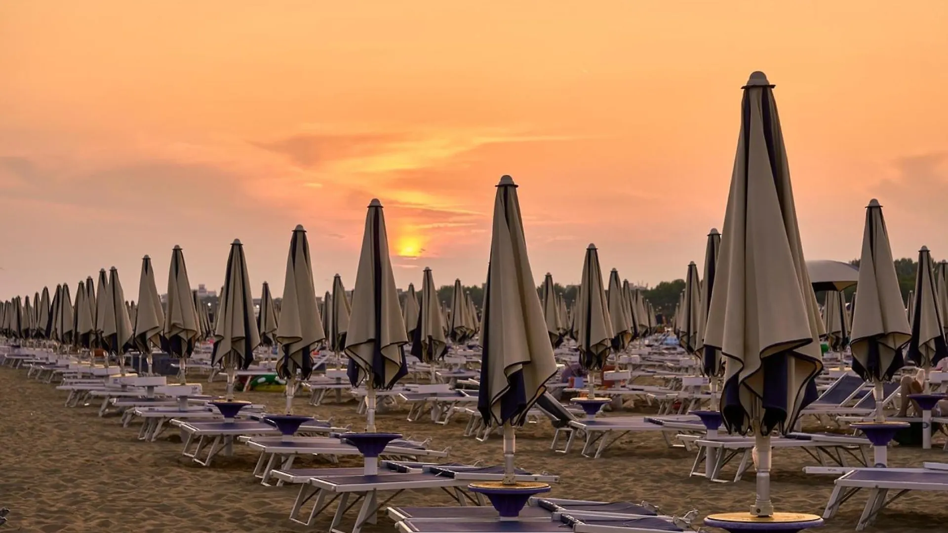 Luminous Flat 80M From The Beach - Beahost Bibione