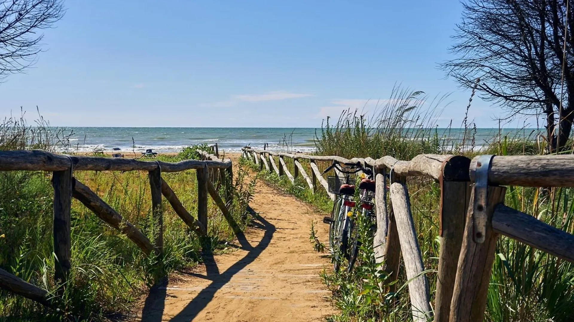 Luminous Flat 80M From The Beach - Beahost Bibione Italy